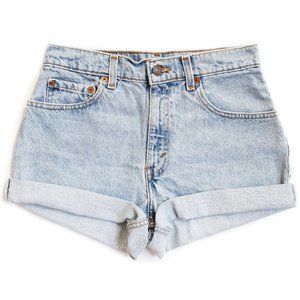 Vintage Levi's Light Wash High Waisted Shorts 26